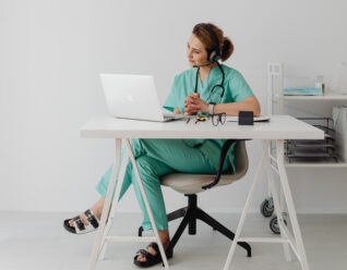 Key Features for a Successful Telehealth Applications: A Comprehensive Guide